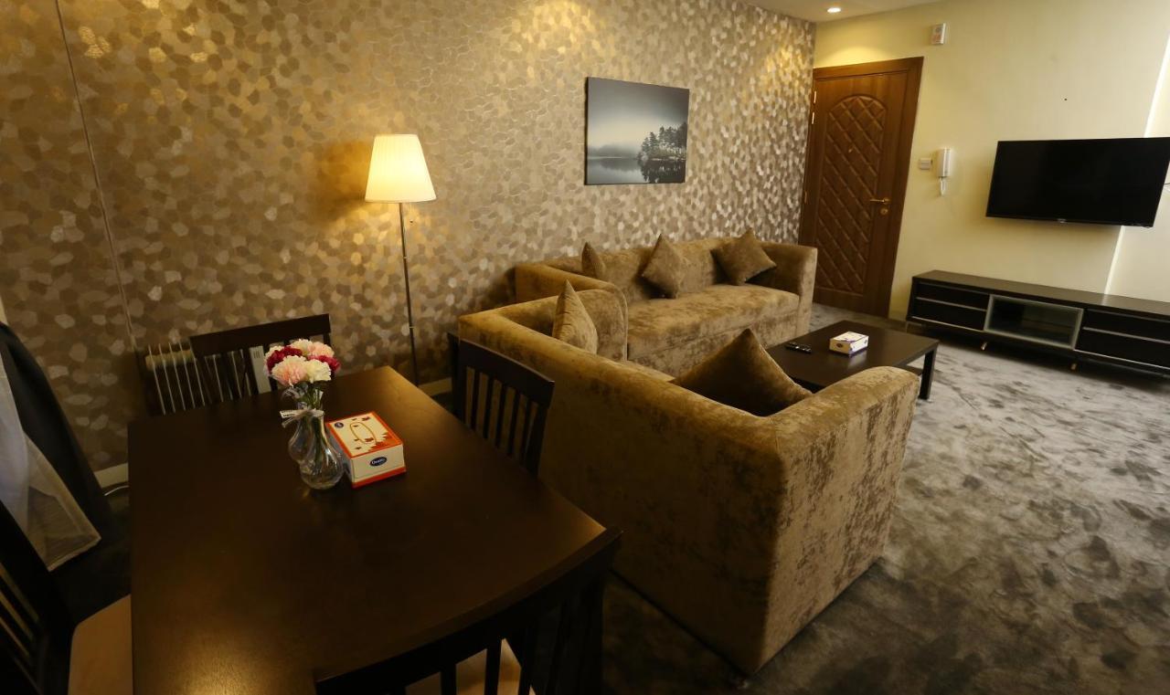 Le Paris Residency Sabah Al Salem Apart otel Dış mekan fotoğraf