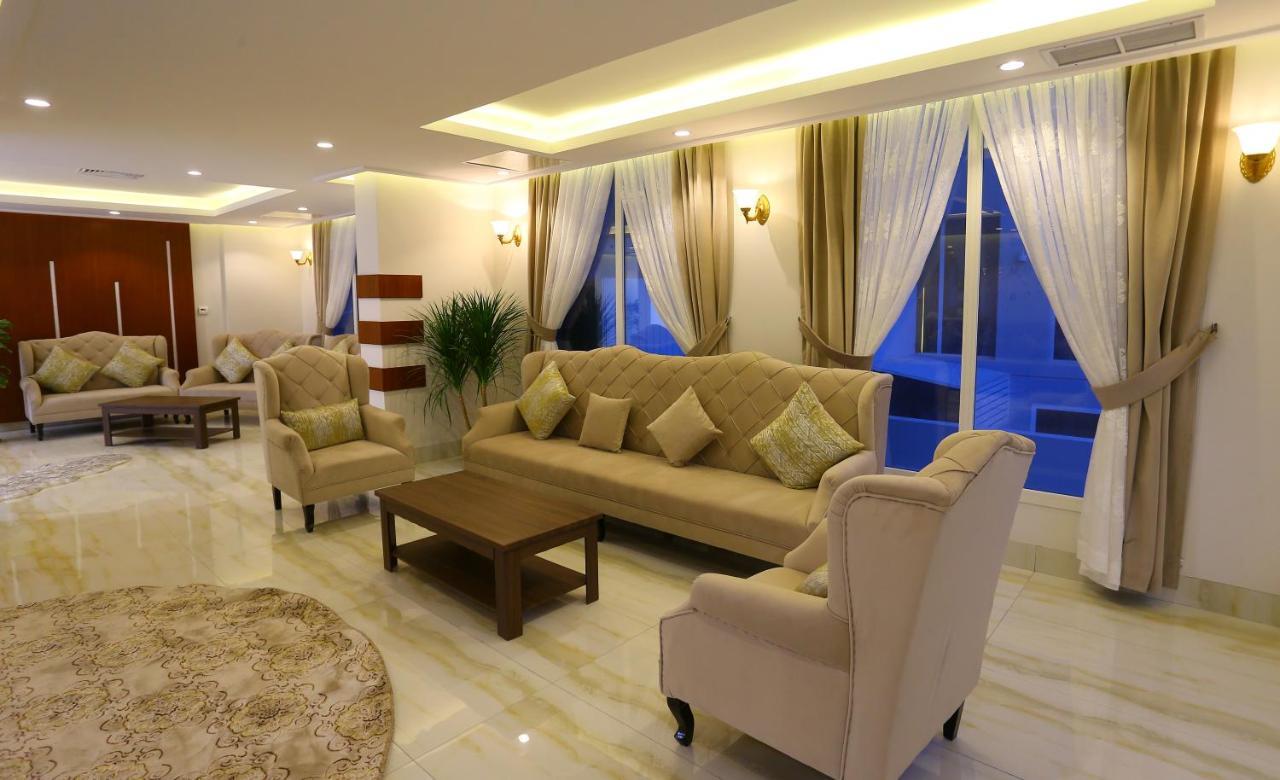 Le Paris Residency Sabah Al Salem Apart otel Dış mekan fotoğraf