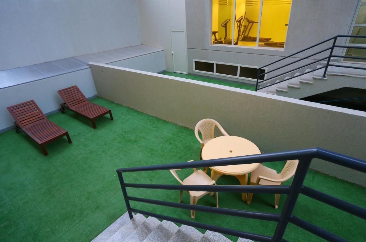Le Paris Residency Sabah Al Salem Apart otel Dış mekan fotoğraf