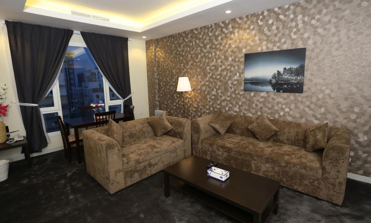 Le Paris Residency Sabah Al Salem Apart otel Dış mekan fotoğraf