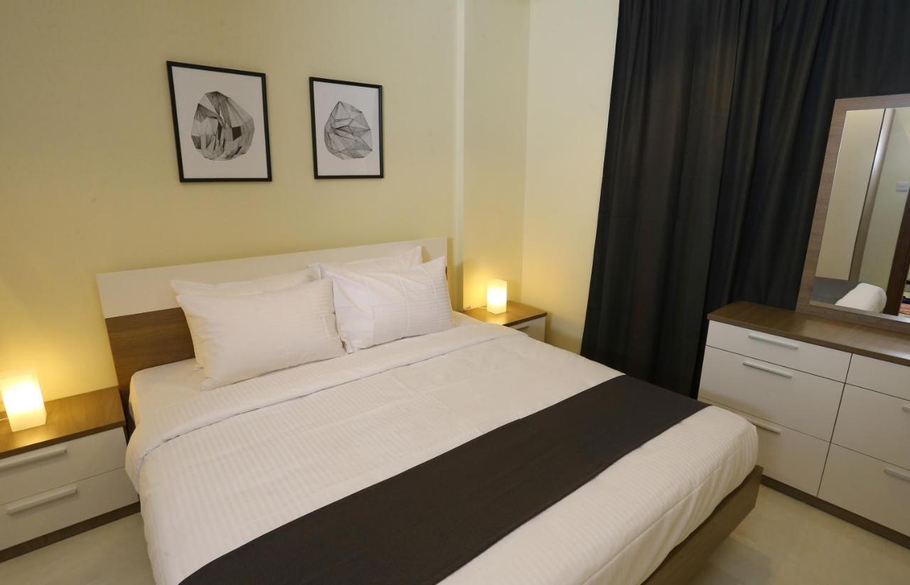 Le Paris Residency Sabah Al Salem Apart otel Dış mekan fotoğraf